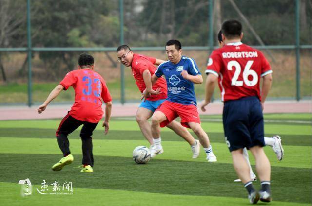 开云中国-费德勒新星锐不可当表现突出，拜仁前途光明！全场沸腾不已-开云中国